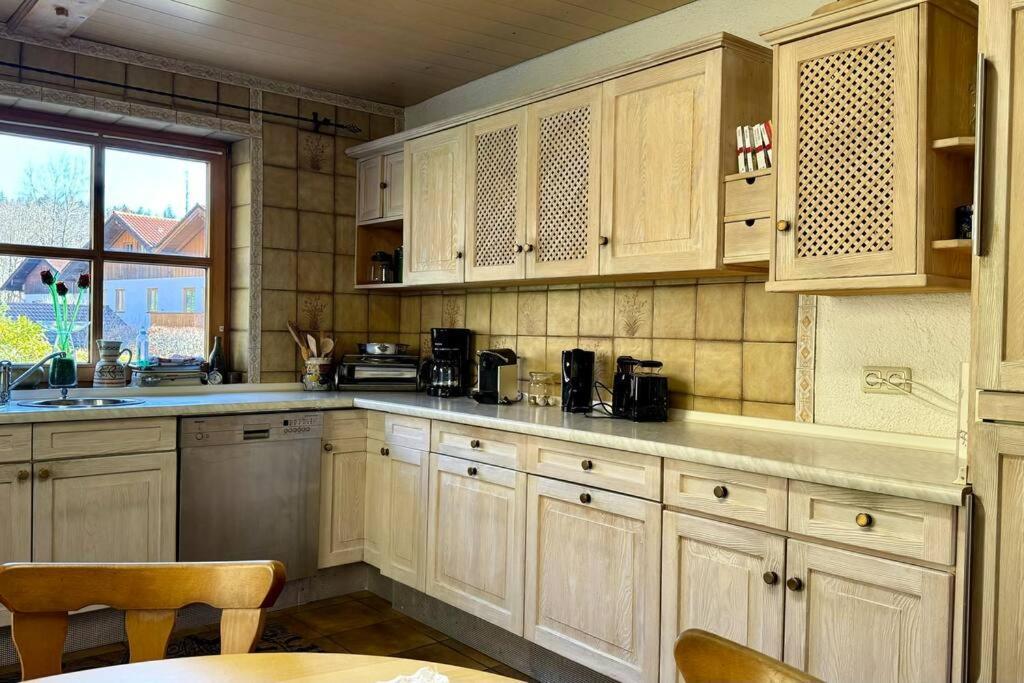 Romantisches Alpenchalet - Mit Sauna Und Kamin - Ruhig Und Zentral Bad Tölz Buitenkant foto