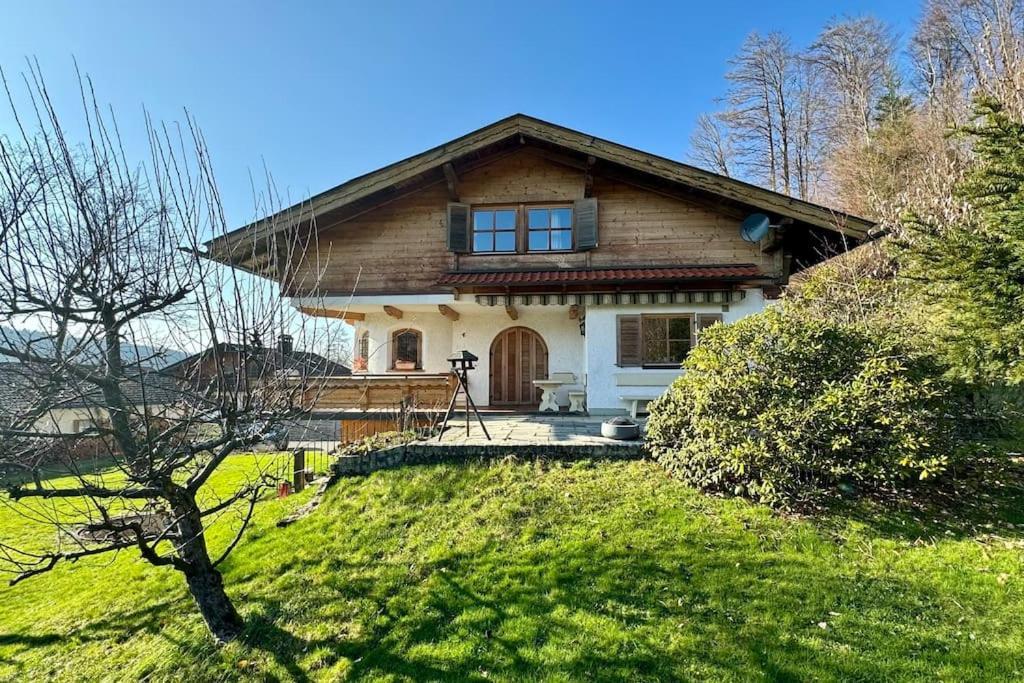 Romantisches Alpenchalet - Mit Sauna Und Kamin - Ruhig Und Zentral Bad Tölz Buitenkant foto