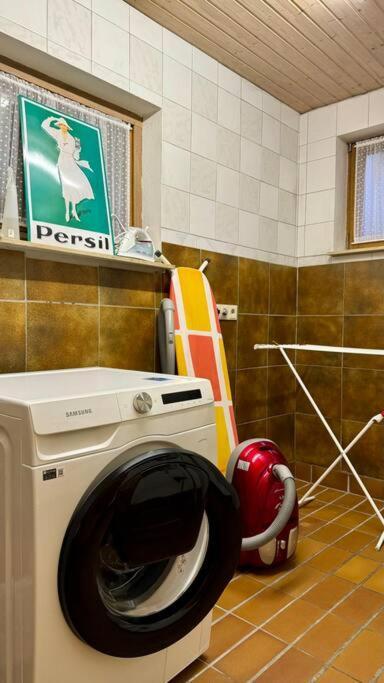 Romantisches Alpenchalet - Mit Sauna Und Kamin - Ruhig Und Zentral Bad Tölz Buitenkant foto