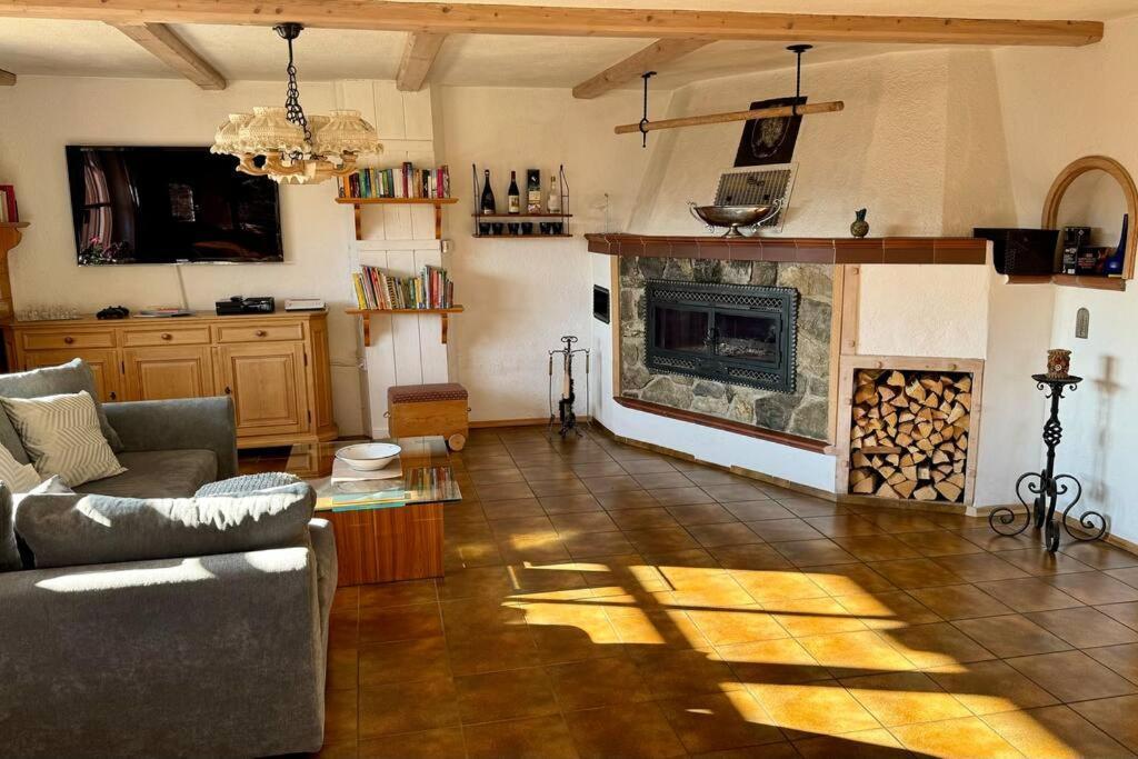 Romantisches Alpenchalet - Mit Sauna Und Kamin - Ruhig Und Zentral Bad Tölz Buitenkant foto