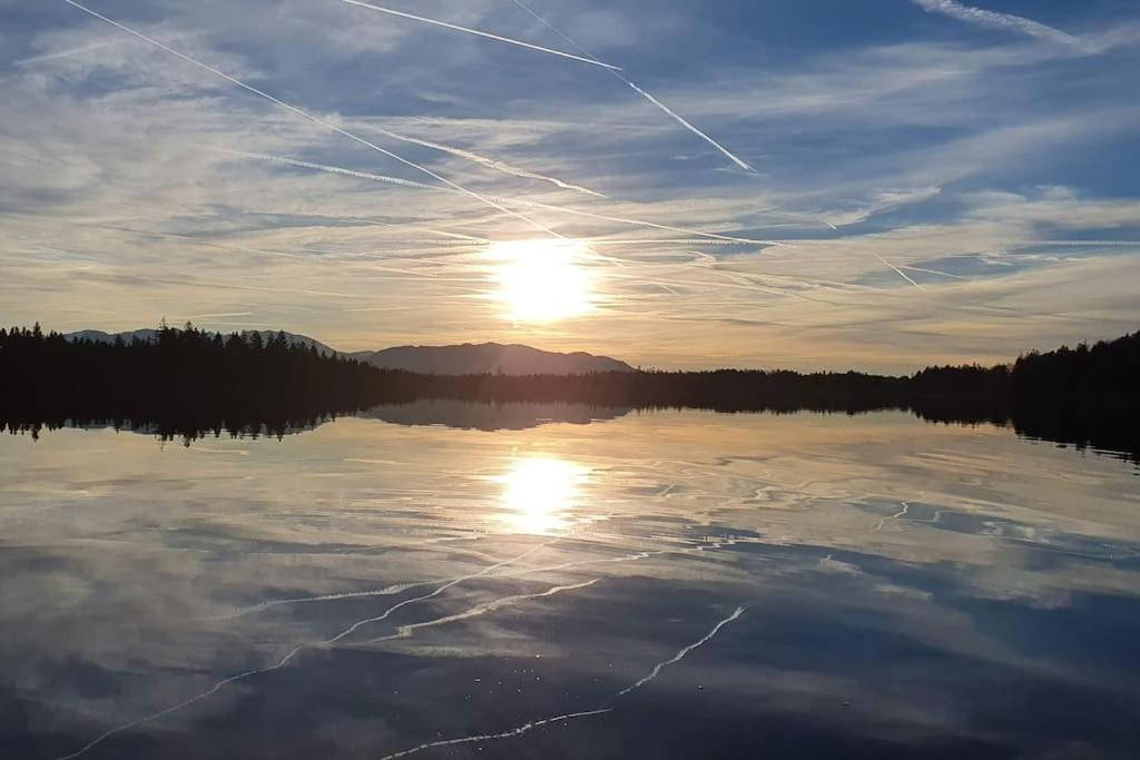 Romantisches Alpenchalet - Mit Sauna Und Kamin - Ruhig Und Zentral Bad Tölz Buitenkant foto